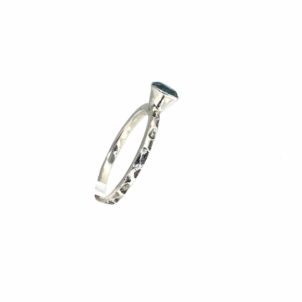 Ring Swiss blue topaas