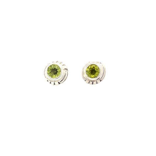 Peridot oorknop