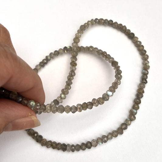 Labradoriet ketting