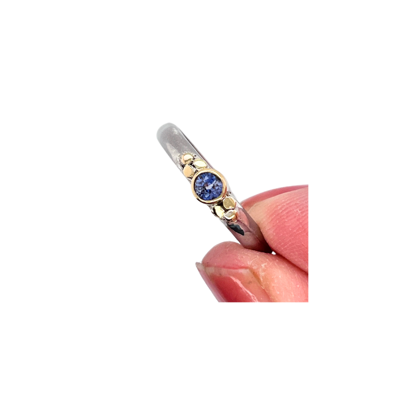 Ring blue sapphire