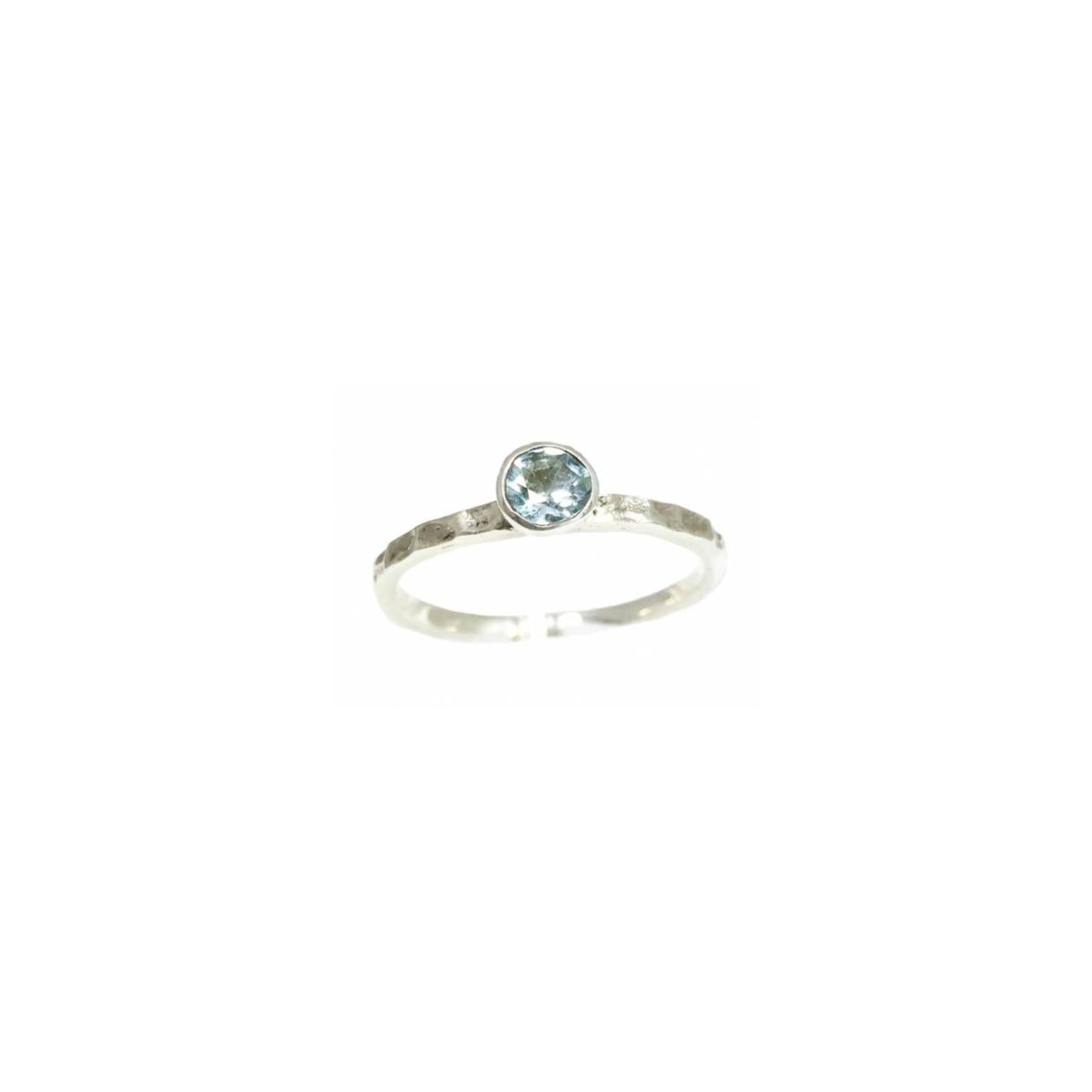 Ring Sky blue topaz, hammer